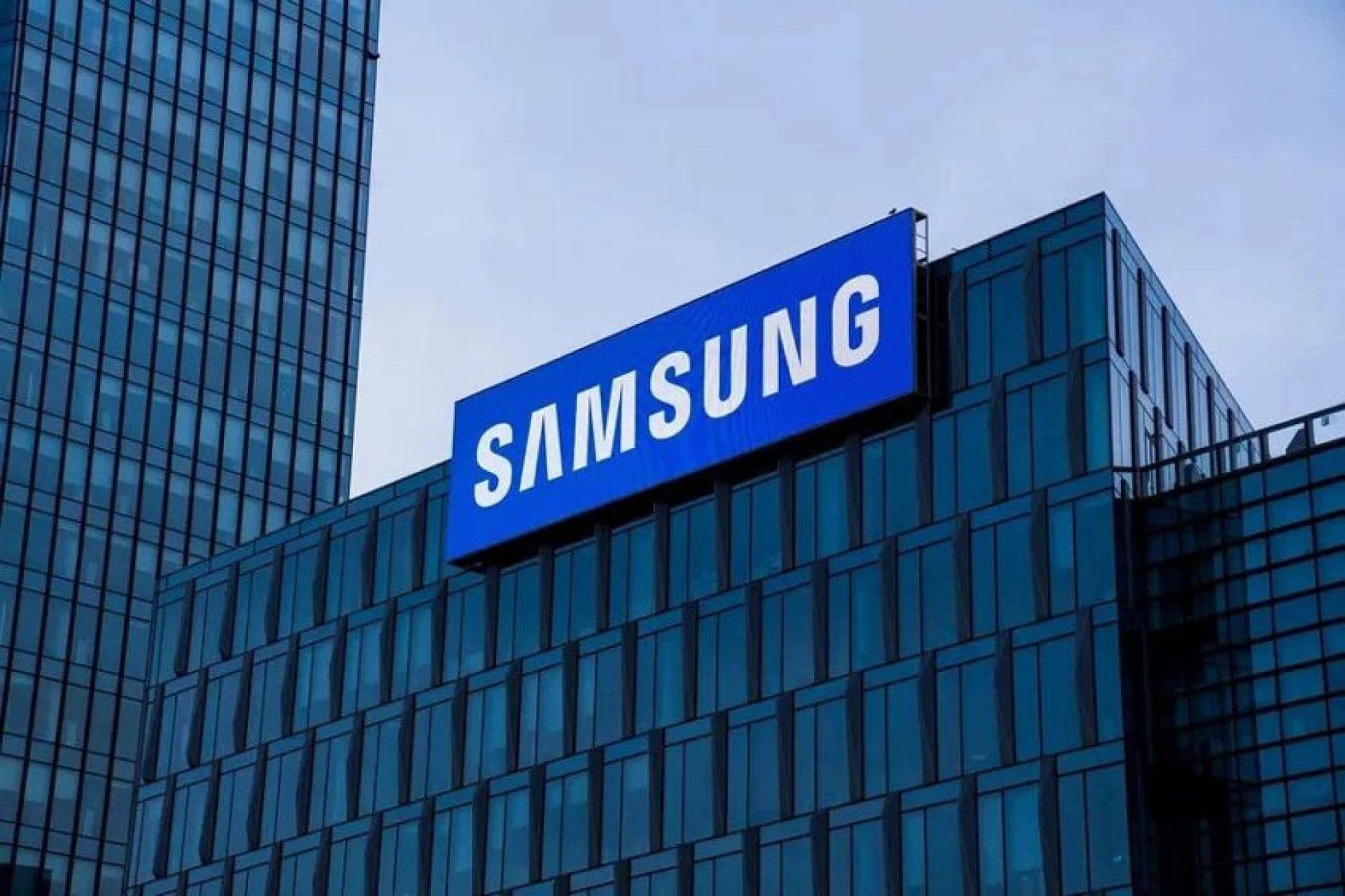 Samsung launches next-generation AI memory technology
